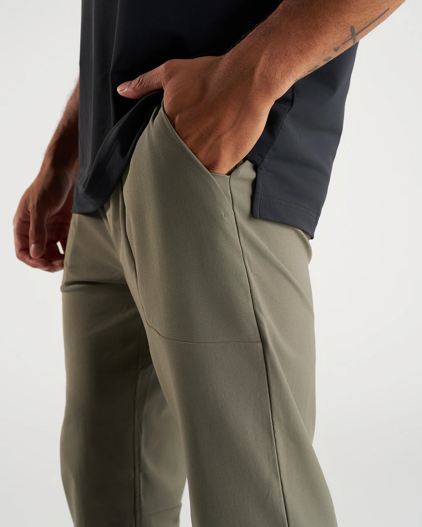 COV Jogger - Sage - Image 5