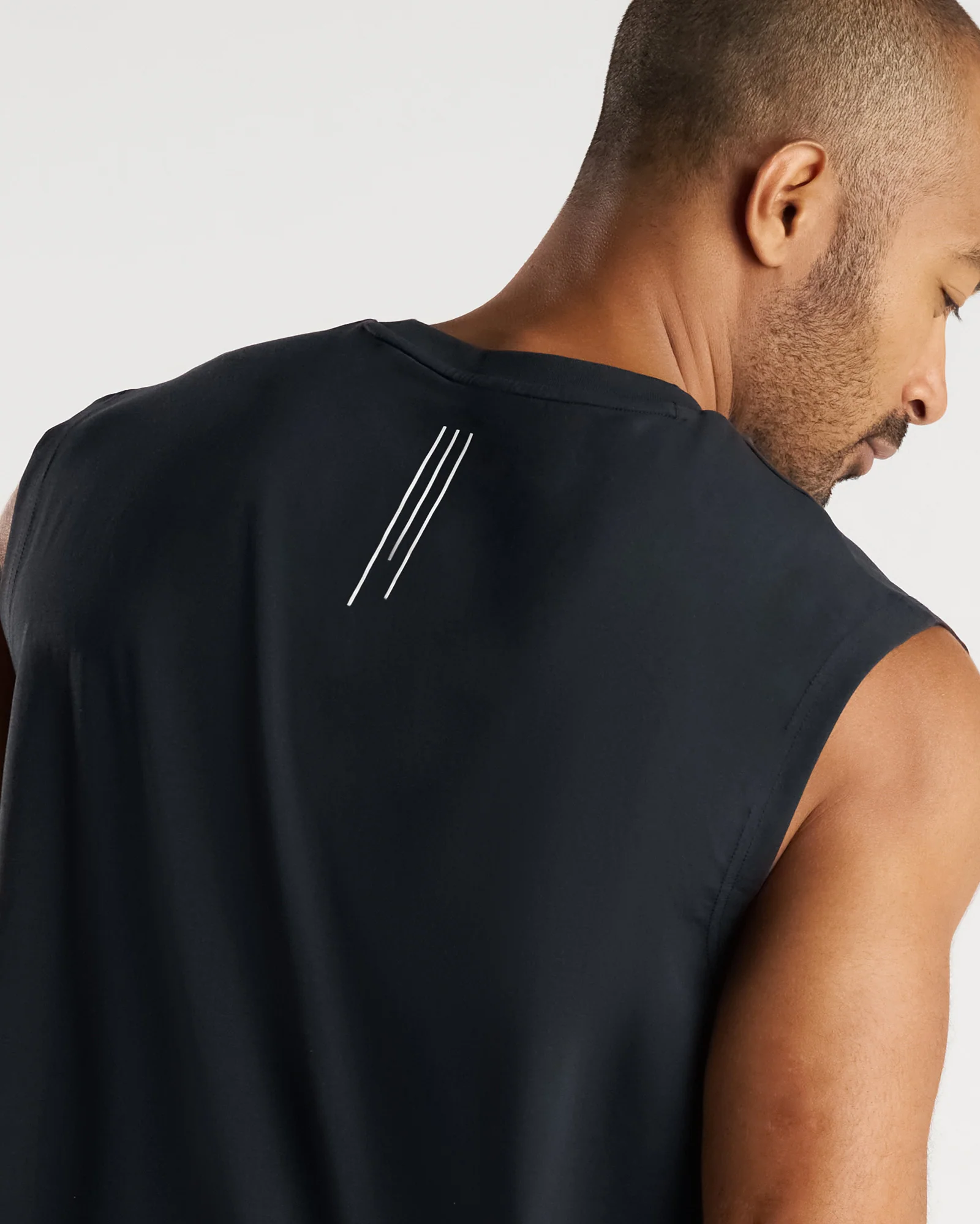 Core Oversized Muscle Tank - Black - Image 4