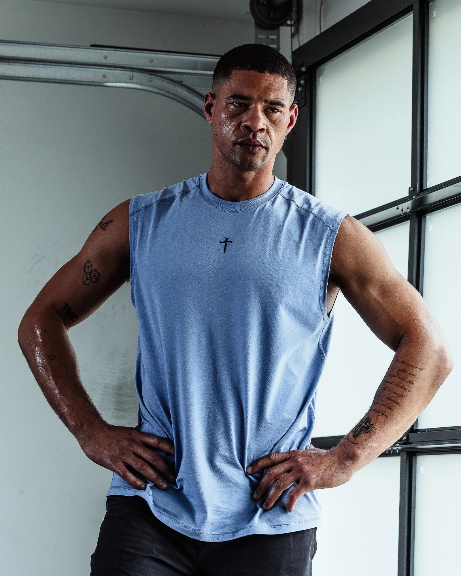 Core Hybrid Cutoff - Space Grey - Image 6