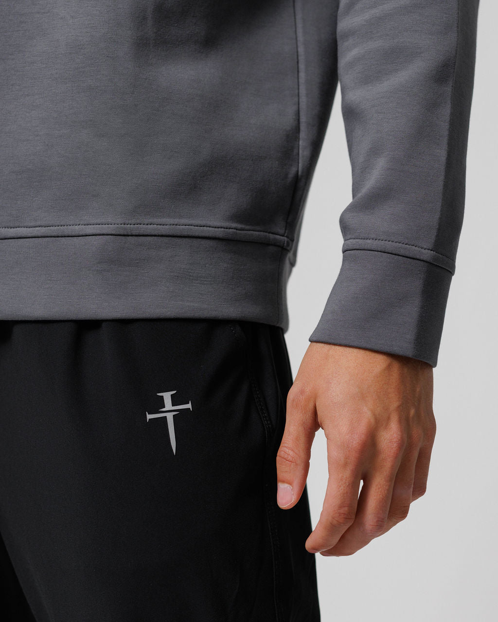 Raglan Crewneck - Space Grey - Image 4