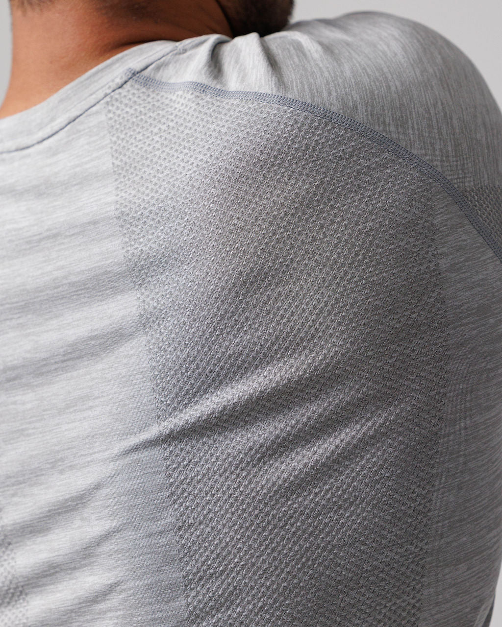 Seamless 2.0 Tee - Grey Marl - Image 4