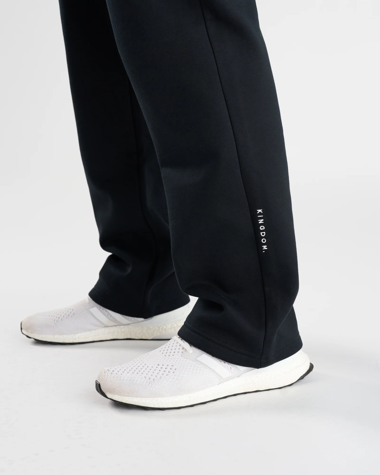Signature Fleece Straight Leg Sweats - Black - Image 4