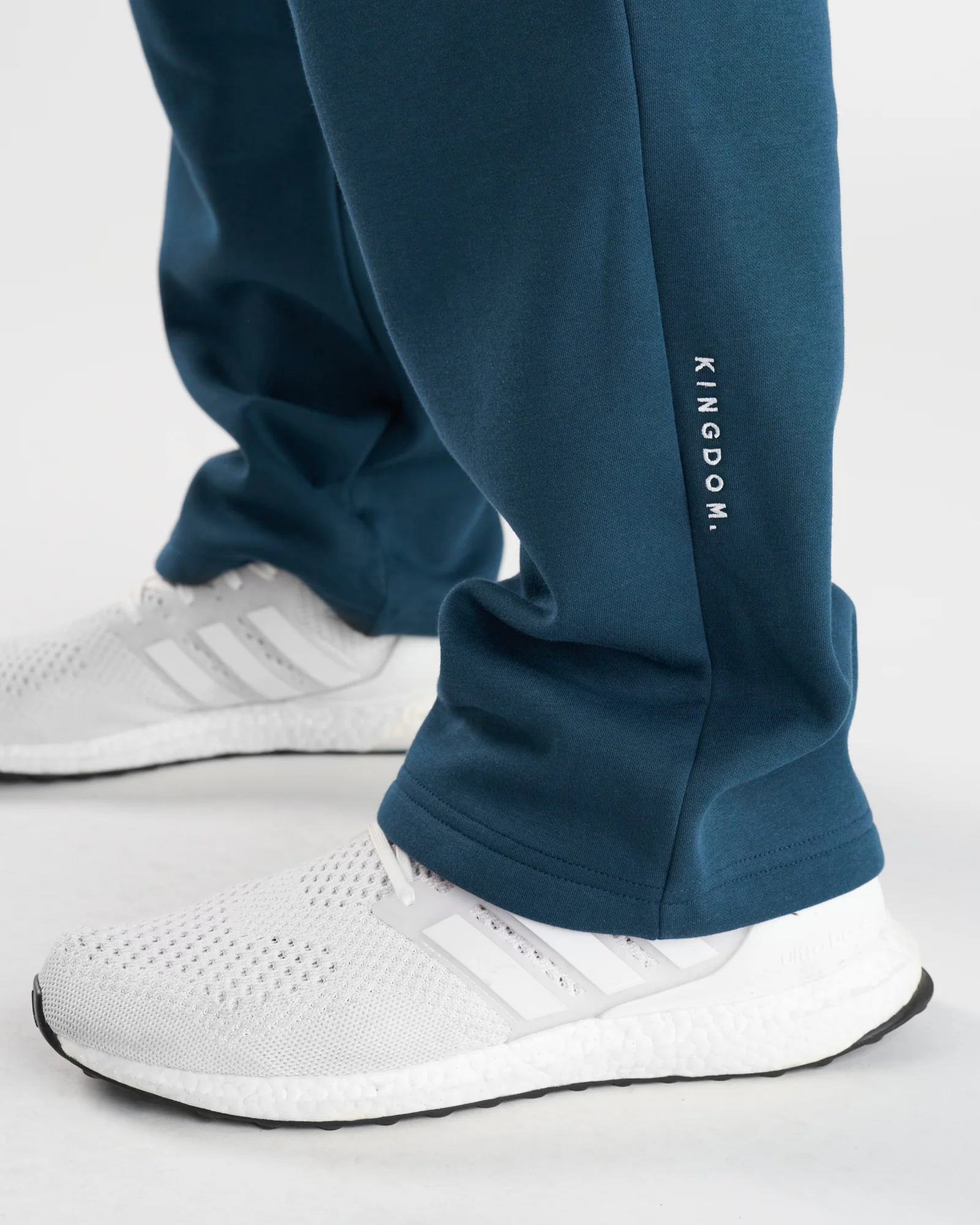 Signature Fleece Straight Leg Sweats - Midnight Navy - Image 4