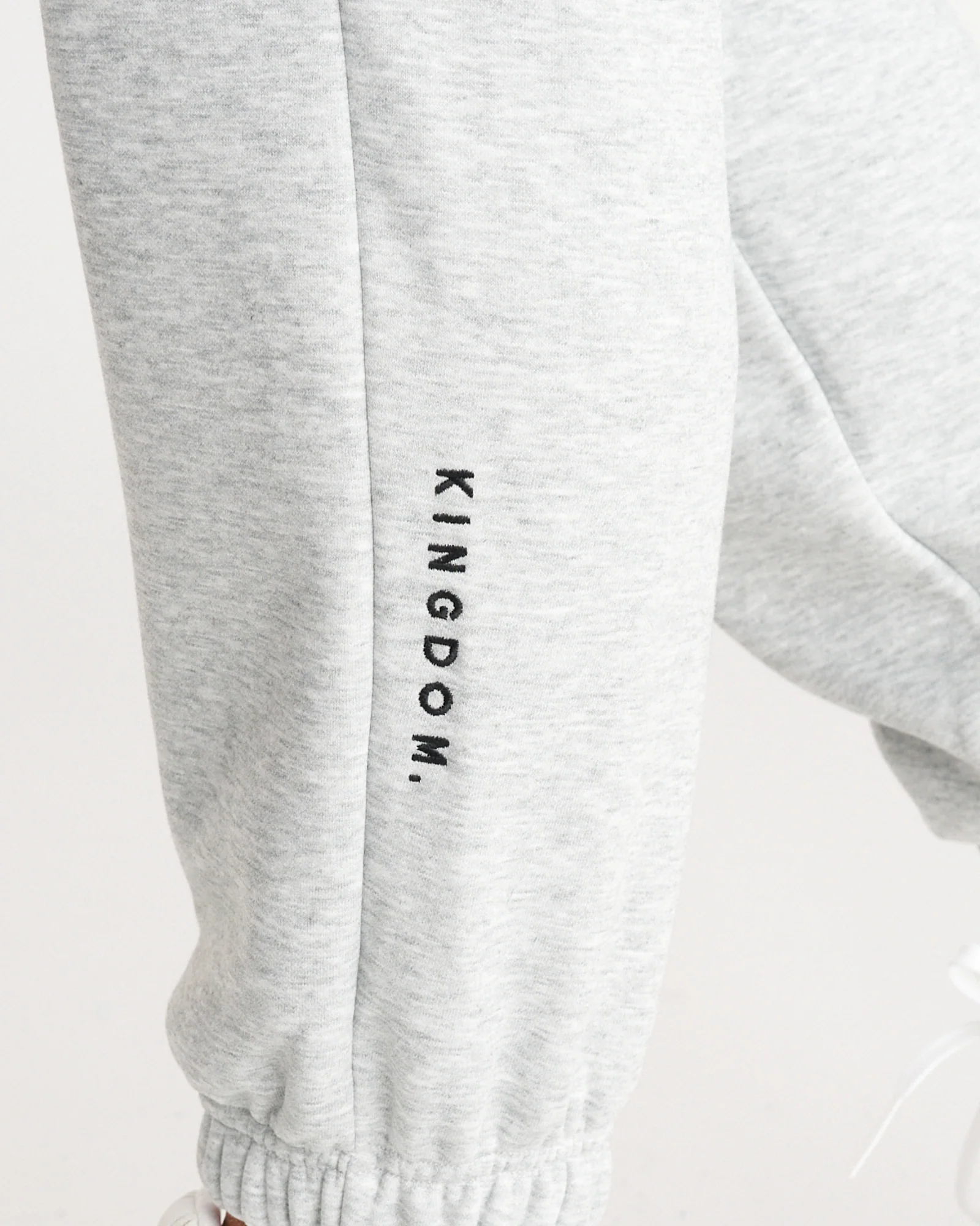 Signature Fleece Sweatpants - Heather Grey - Image 4