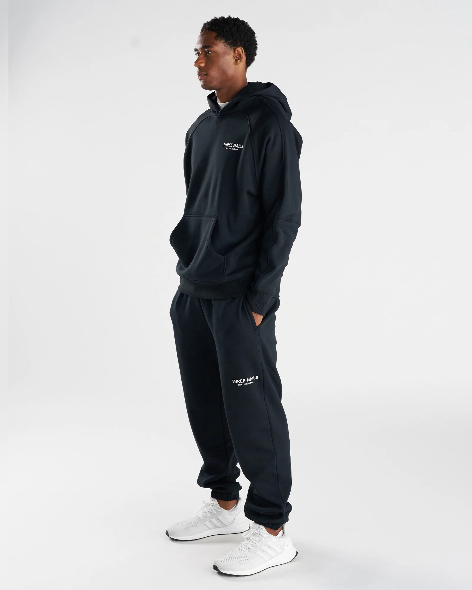 Signature Fleece Sweatpants "STK" - Black - Image 4
