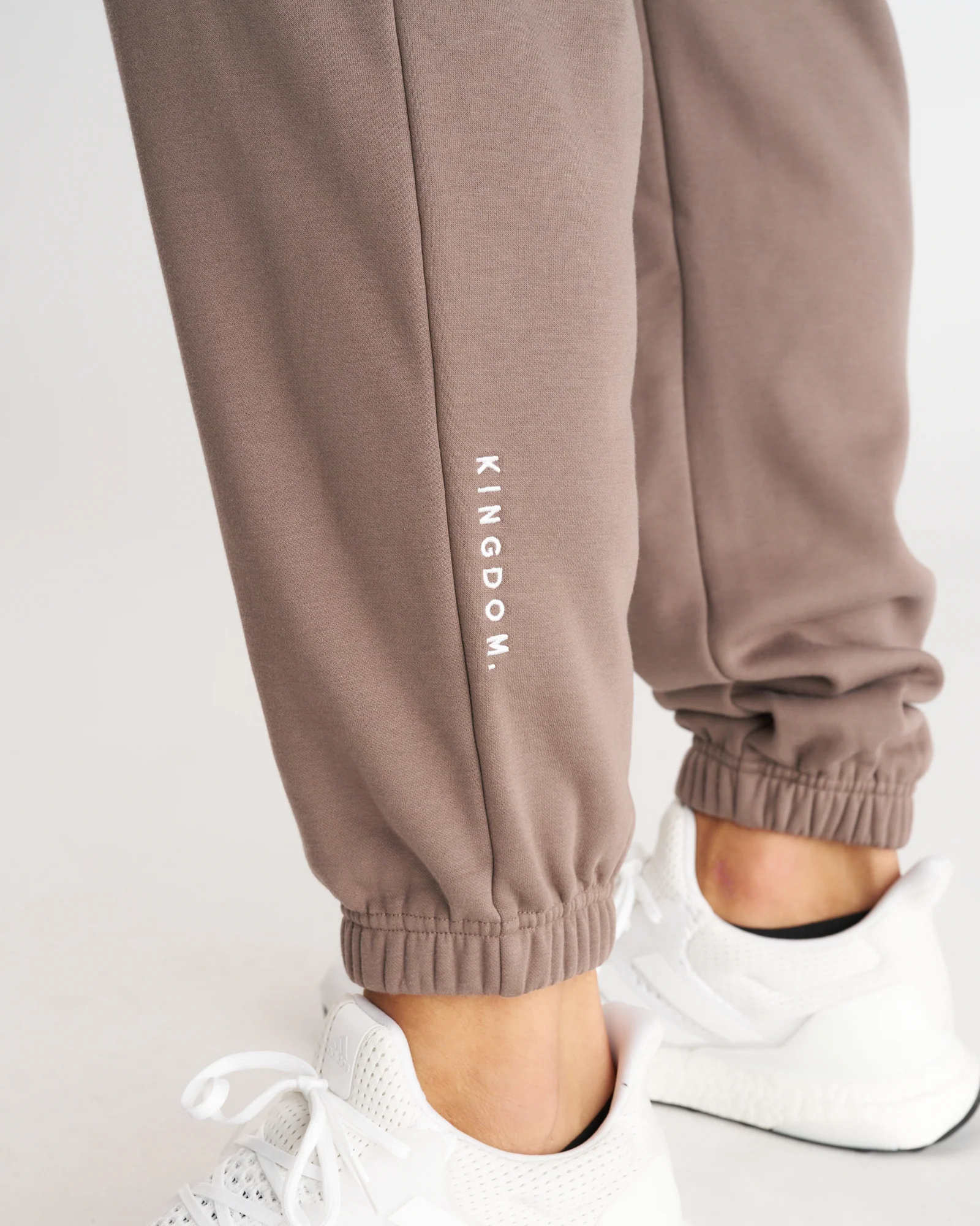 Signature Fleece Sweatpants - Deep Taupe - Image 5