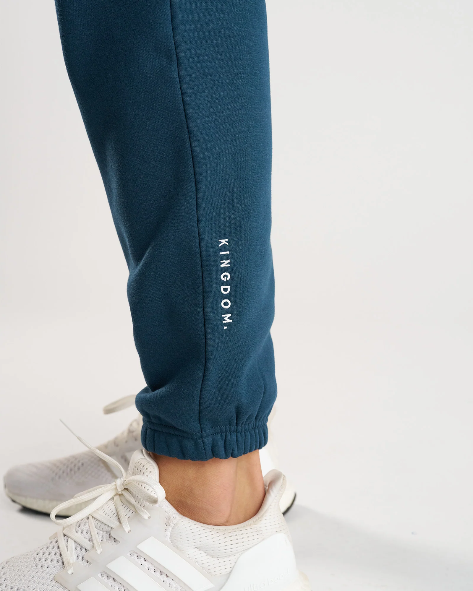 Signature Fleece Sweatpants - Midnight Navy - Image 5