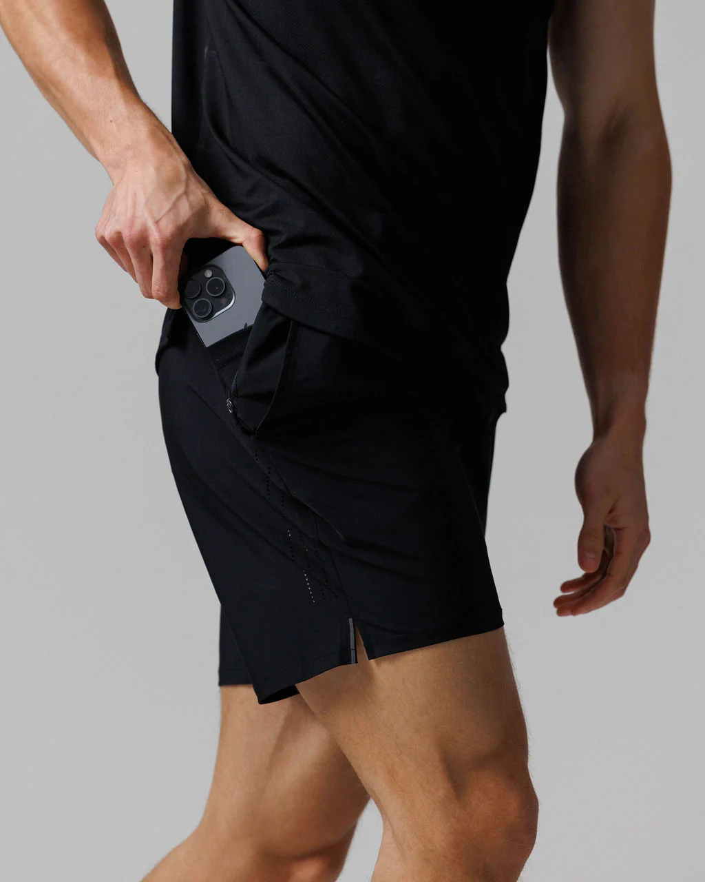 Vapor-Lite™ Hybrid Short - Black - Image 3