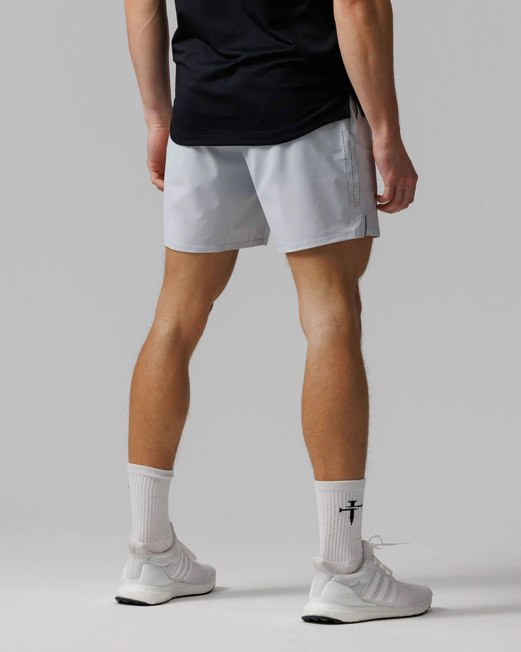 Vapor-Lite™ Hybrid Short - Stone - Image 5
