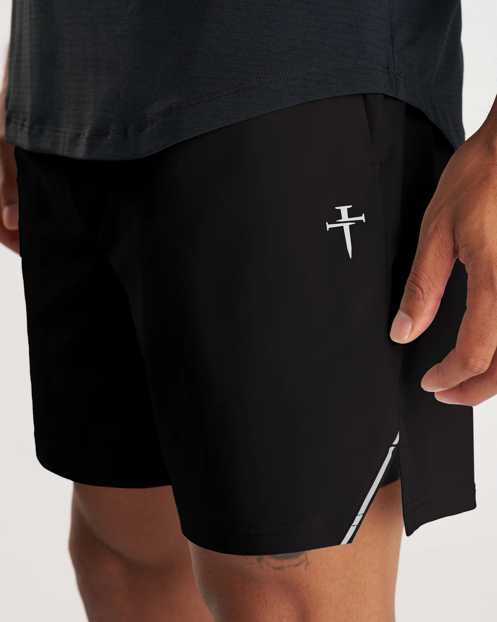 Vapor-Lite™ Liner Short "Cross" - Black - Image 7