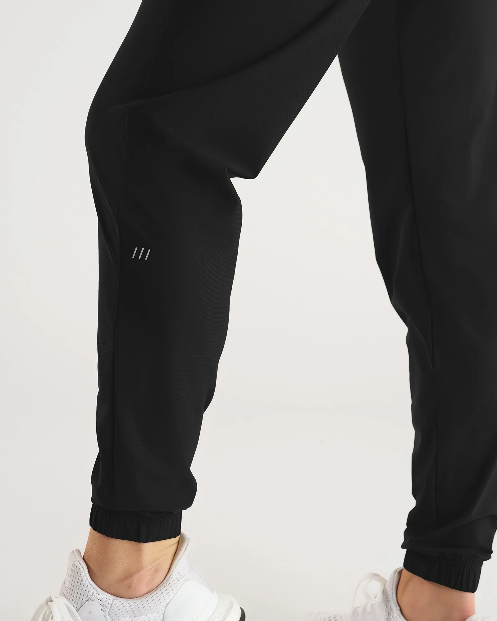 Women’s Vapor-Lite™ Jogger - Black - Image 3