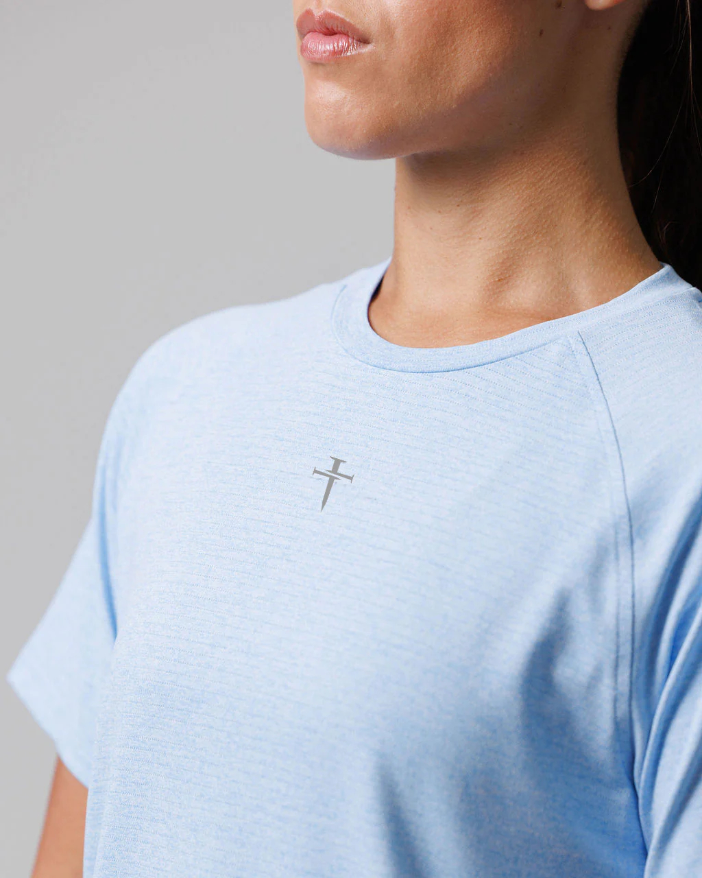 Women's Aion-Lite™ Relaxed Tee "Cross" - Sky Blue Marl - Image 2