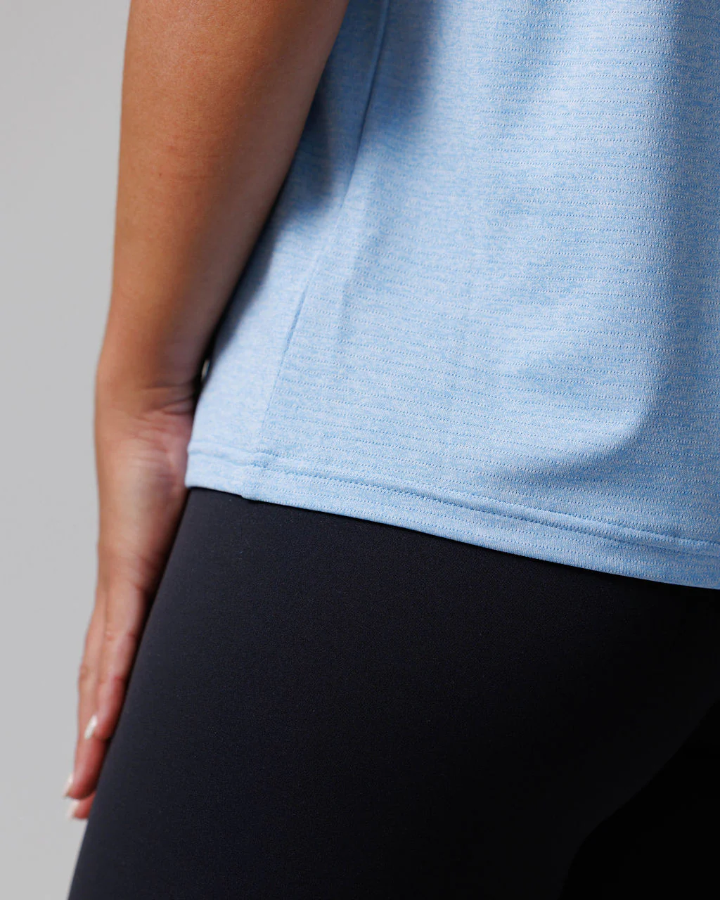 Women's Aion-Lite™ Relaxed Tee "Cross" - Sky Blue Marl - Image 4