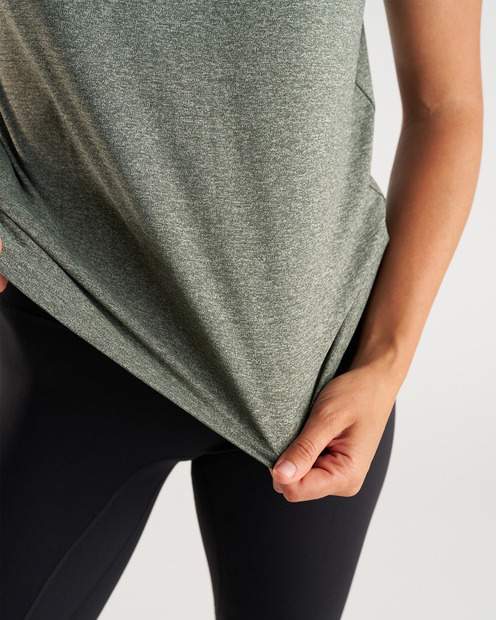 Women's Aion-Lite™ Relaxed Tee - Dark Pine Marl - Image 4