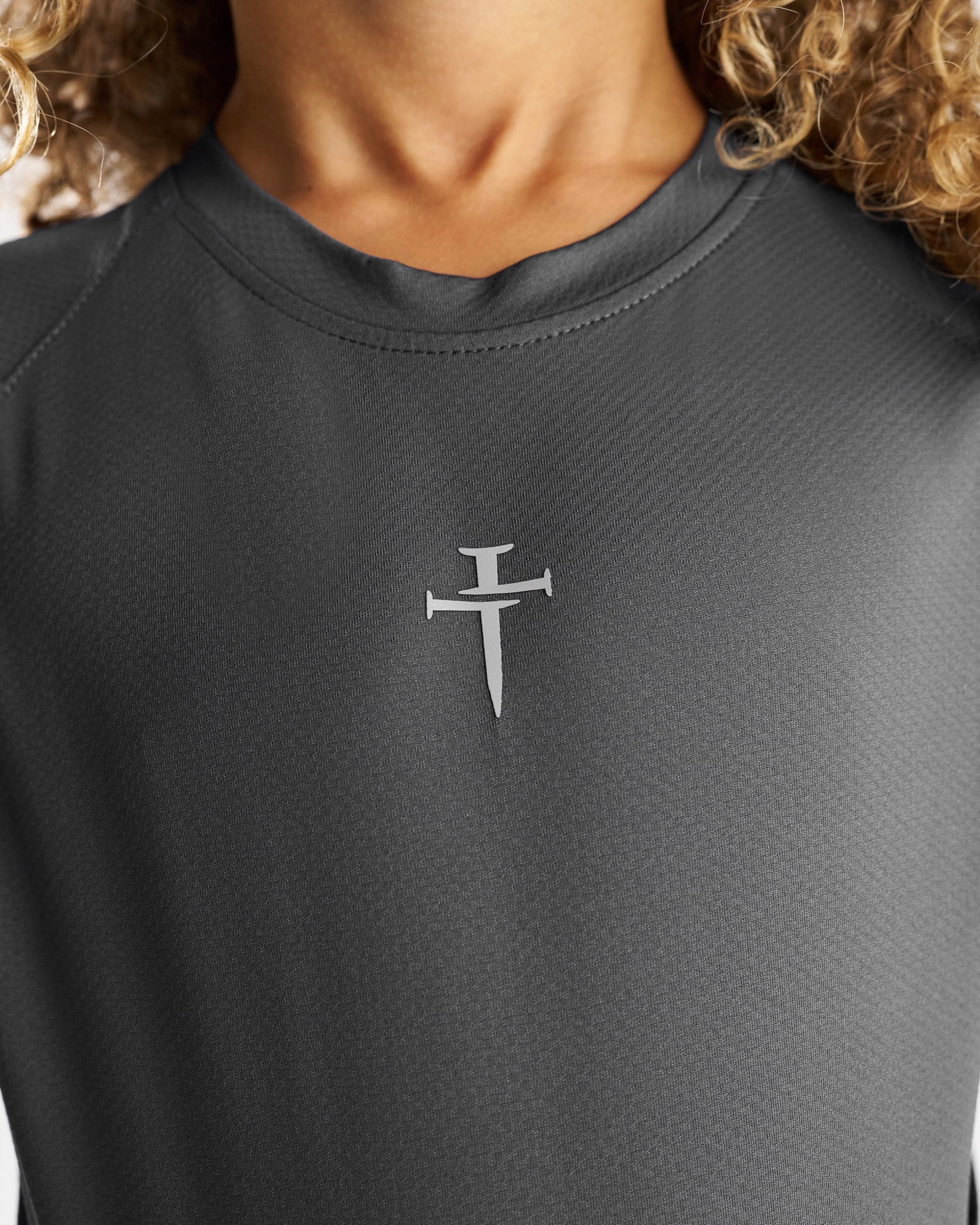Youth Pro-Tech Tee "Cross" - Space Grey - Image 2