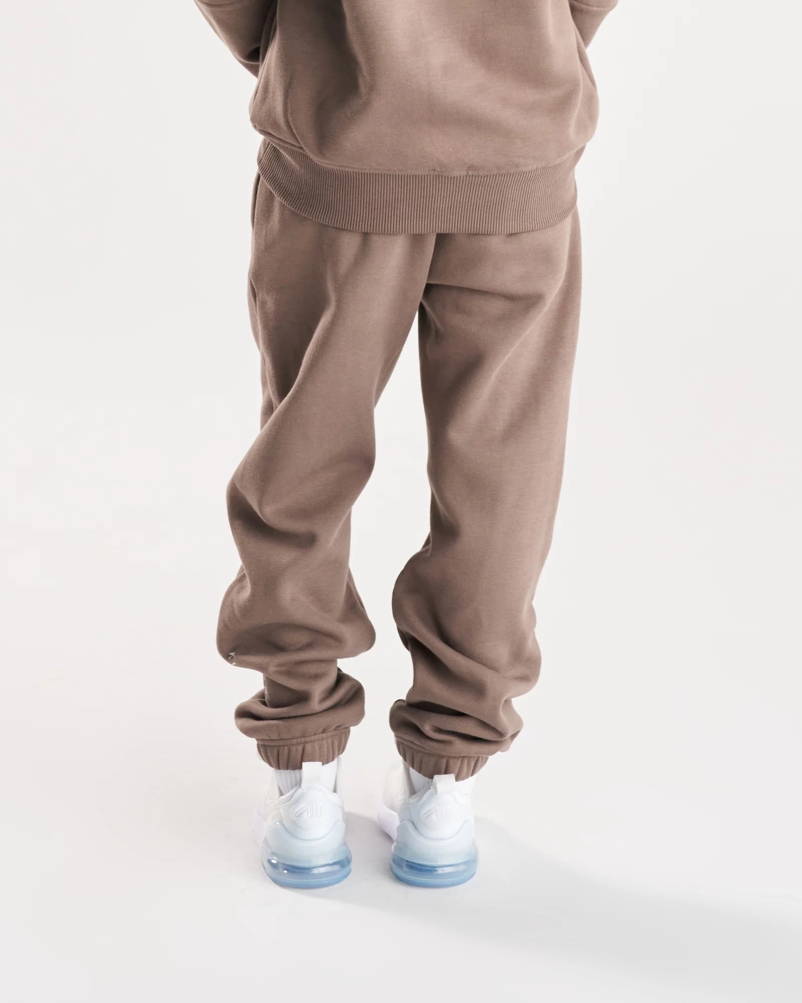 Youth Signature Fleece Sweatpants - Deep Taupe - Image 6