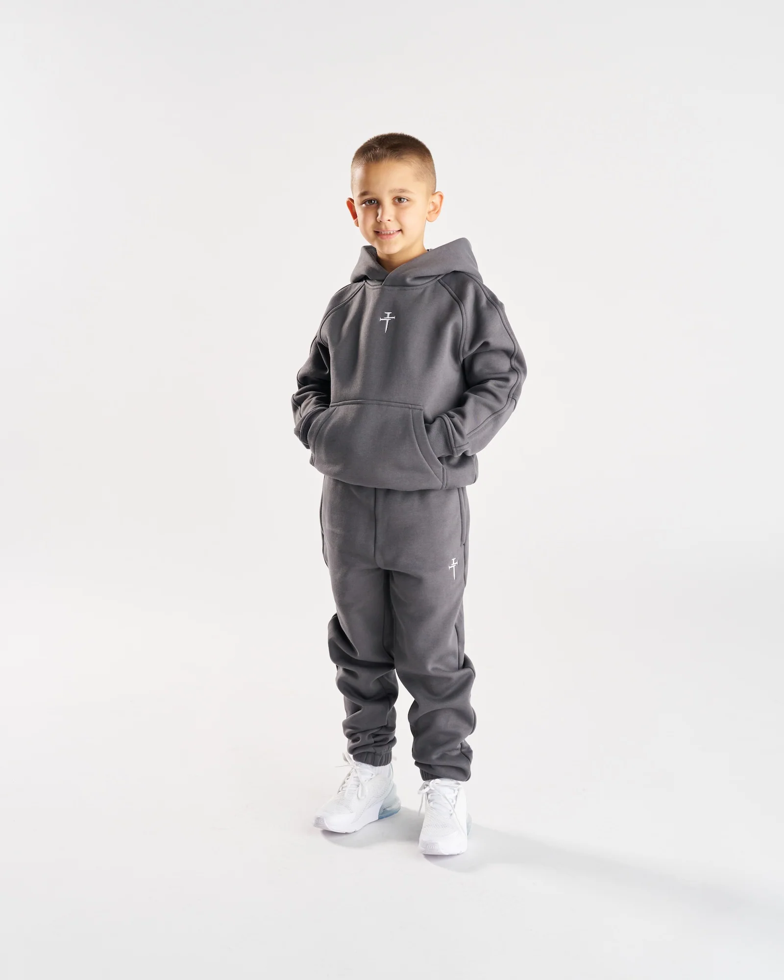 Youth Signature Fleece Sweatpants - Space Grey - Image 4