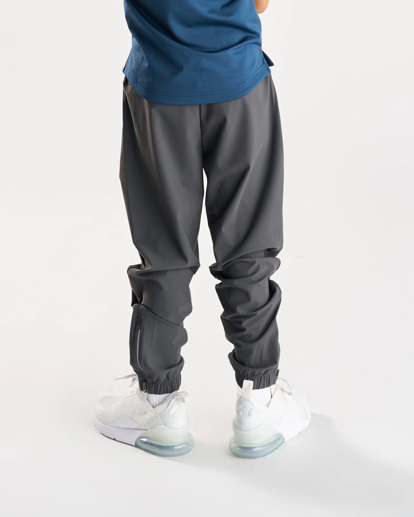 Youth Vapor-Lite™ Jogger - Space Grey - Image 4